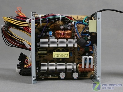 待機(jī)功率真正等于1W 康舒環(huán)保電源評測(2)_硬件_科技時代_新浪網(wǎng)